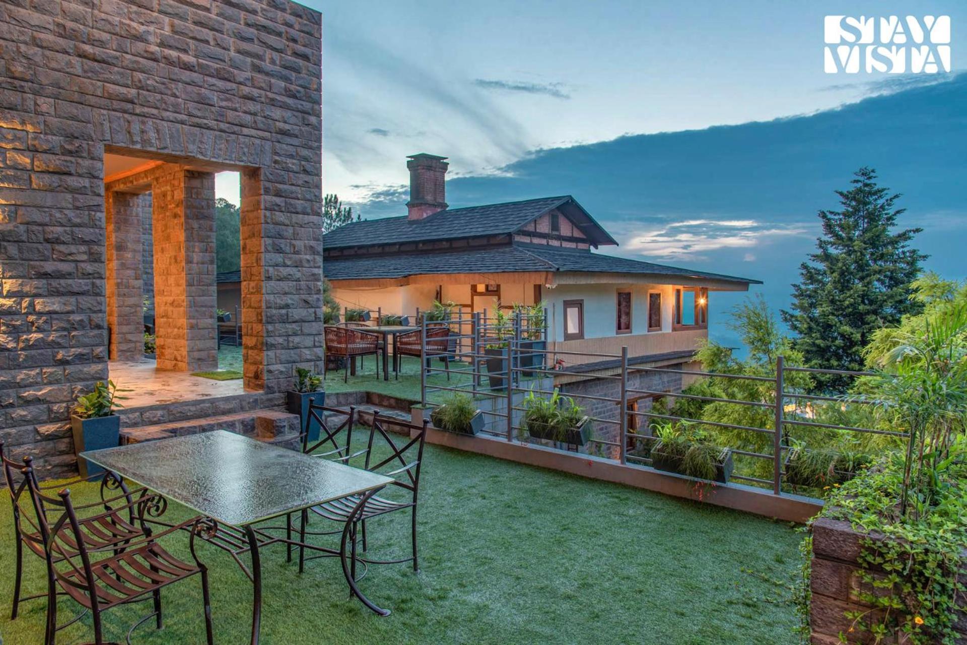 Stayvista At Sylvana Villas With Lawn, Bbq And Jacuzzi Касаули Экстерьер фото