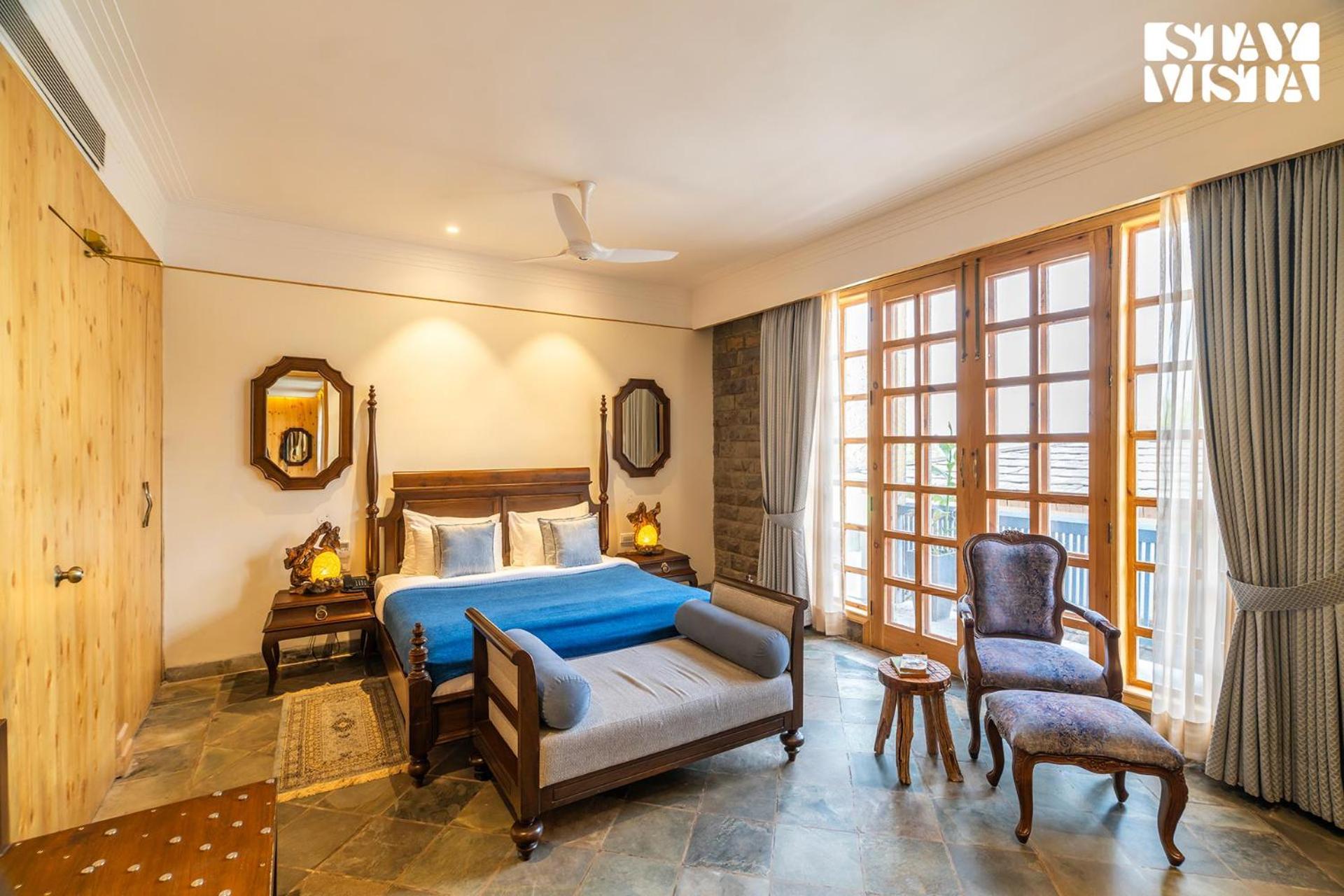 Stayvista At Sylvana Villas With Lawn, Bbq And Jacuzzi Касаули Экстерьер фото